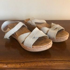 Light grey sued sandal